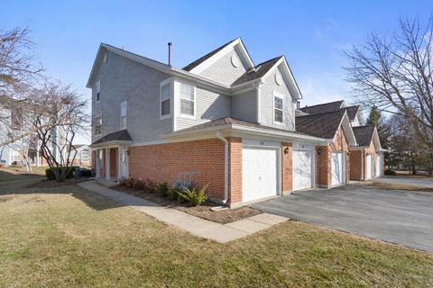 279 Regal Court Roselle IL 60172