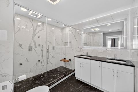 Tiny photo for Arlington Heights, IL 60004 (MLS # 12636519)
