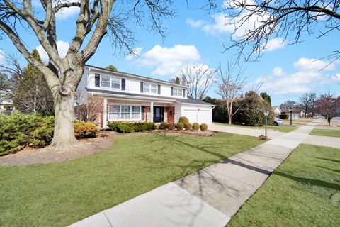 Tiny photo for Arlington Heights, IL 60004 (MLS # 12636519)