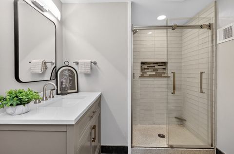 Tiny photo for 10681 Newbury Street, Westchester, IL 60154 (MLS # 12628468)