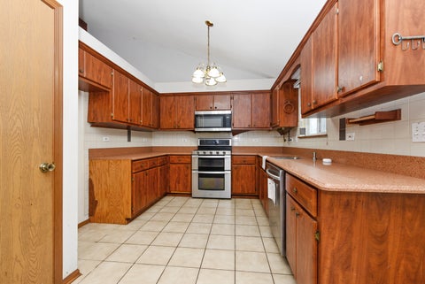 Tiny photo for 6253 Michael Lane, Matteson, IL 60443 (MLS # 12717009)