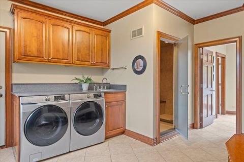 Tiny photo for 3203 Greenwood Lane, St. Charles, IL 60175 (MLS # 12500573)
