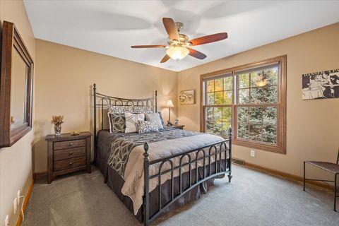 Tiny photo for 3203 Greenwood Lane, St. Charles, IL 60175 (MLS # 12500573)