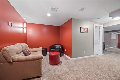 Tiny photo for 3203 Greenwood Lane, St. Charles, IL 60175 (MLS # 12500573)