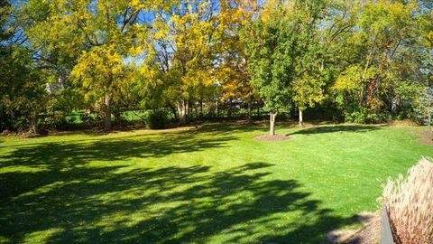 Tiny photo for 3203 Greenwood Lane, St. Charles, IL 60175 (MLS # 12500573)
