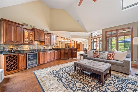 Tiny photo for 3203 Greenwood Lane, St. Charles, IL 60175 (MLS # 12500573)