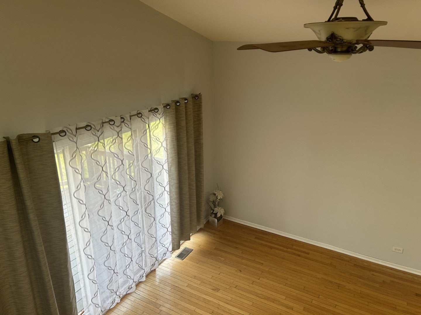 127 Villa Way 127