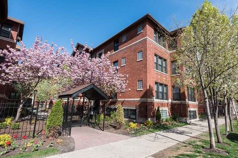 5024 N Winthrop Avenue 2E Chicago IL 60640