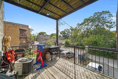 Tiny photo for 1453 W GARFIELD Boulevard #2, Chicago, IL 60636 (MLS # 12495637)