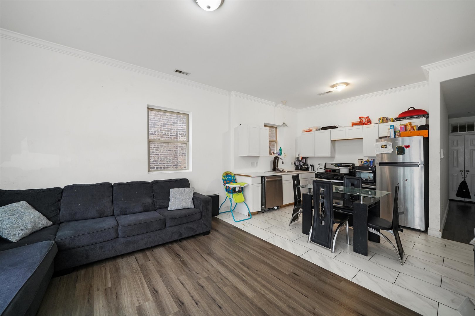 1453 W GARFIELD Boulevard 2