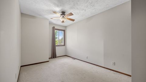 Tiny photo for 1108 E Jefferson Street #7, Bloomington, IL 61701 (MLS # 12639148)