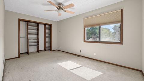 Tiny photo for 1108 E Jefferson Street #7, Bloomington, IL 61701 (MLS # 12639148)