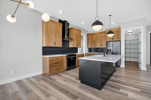 Tiny photo for 6 Viola Drive, Le Claire, IA 52753 (MLS # 12618871)