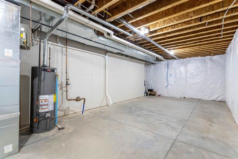 Tiny photo for 6 Viola Drive, Le Claire, IA 52753 (MLS # 12618871)
