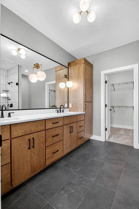Tiny photo for 6 Viola Drive, Le Claire, IA 52753 (MLS # 12618871)