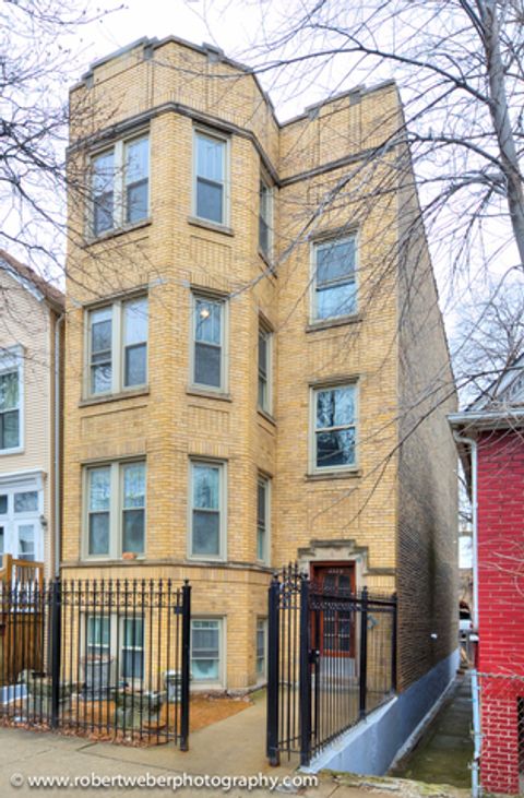 2329 W Barry Avenue 2 Chicago IL 60618