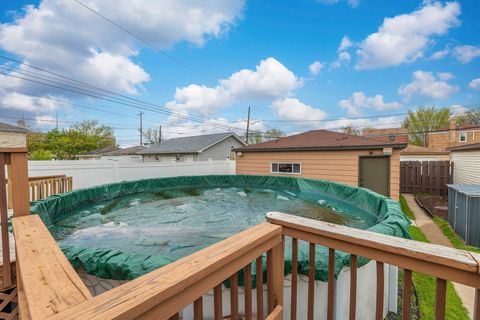 Tiny photo for 5113 S Mayfield Avenue, Chicago, IL 60638 (MLS # 12627690)
