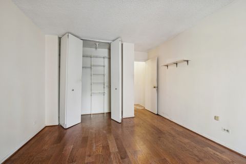 Tiny photo for 801 S Plymouth Avenue #415, Chicago, IL 60605 (MLS # 12523314)