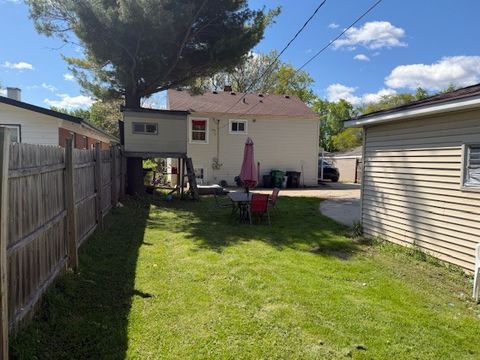 Tiny photo for 27W088 Evelyn Avenue, Winfield, IL 60190 (MLS # 12639037)