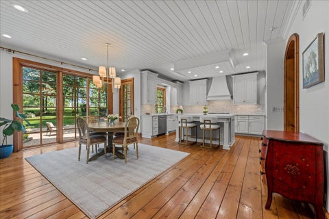 Tiny photo for 3202 Royal Fox Drive, St. Charles, IL 60174 (MLS # 12738784)