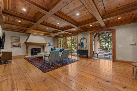 Tiny photo for 3202 Royal Fox Drive, St. Charles, IL 60174 (MLS # 12738784)