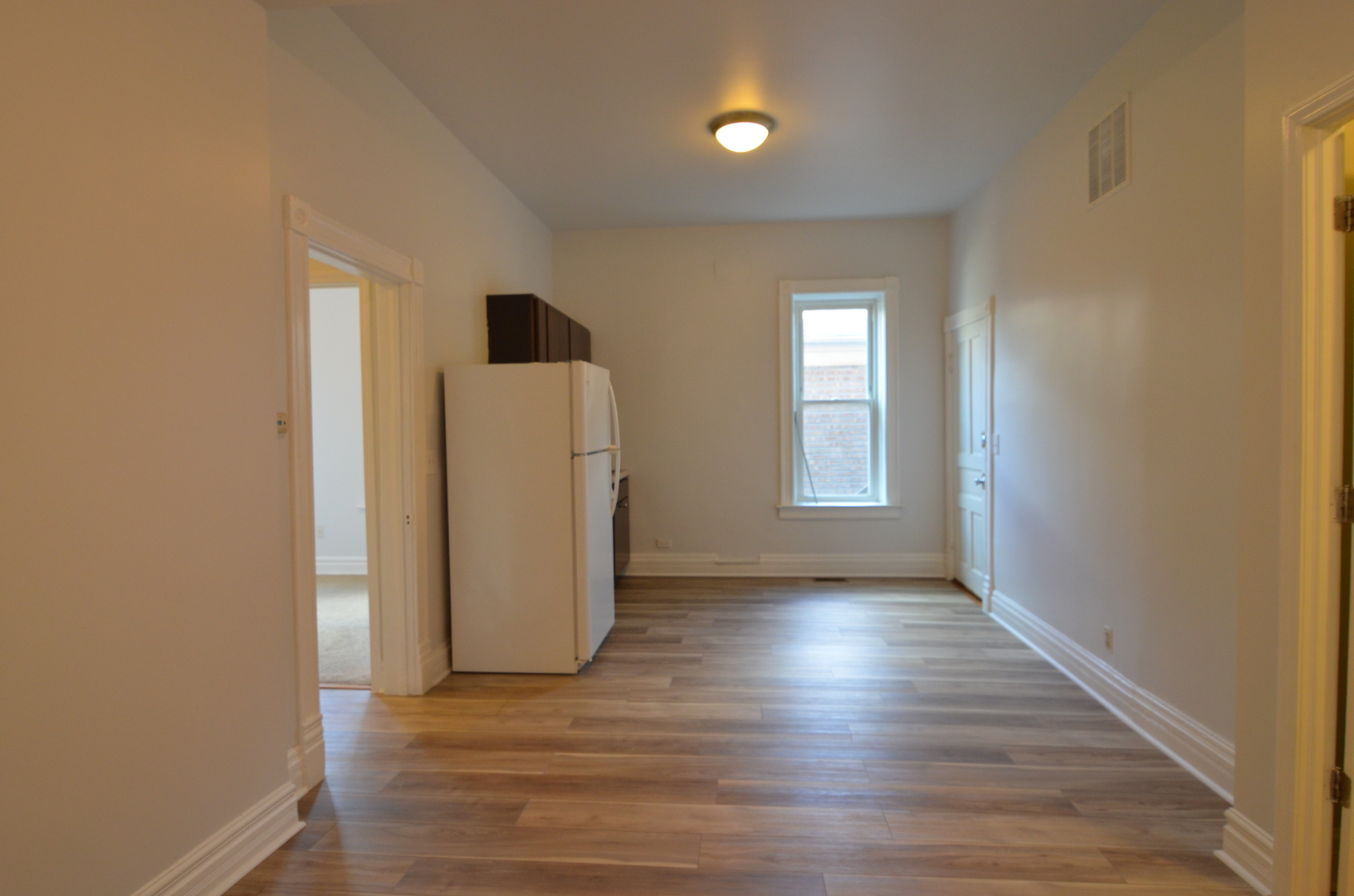 2330 W Erie Street 1R