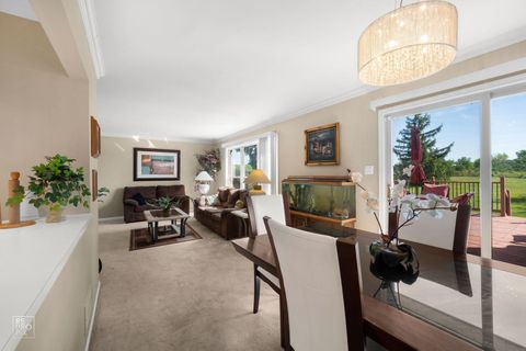 Tiny photo for 14 Corinth Court, Tinley Park, IL 60477 (MLS # 12650468)