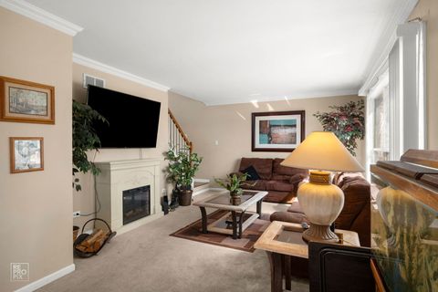 Tiny photo for 14 Corinth Court, Tinley Park, IL 60477 (MLS # 12650468)