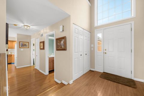 Tiny photo for 14 Corinth Court, Tinley Park, IL 60477 (MLS # 12650468)