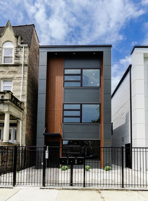 5637 S Prairie Avenue 2 Chicago IL 60637