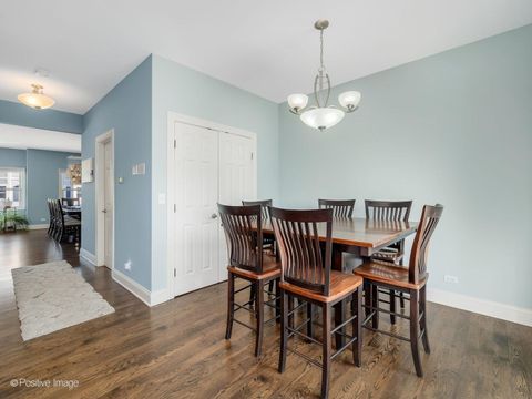 Tiny photo for 771 W Kristen Court, Palatine, IL 60067 (MLS # 12650742)