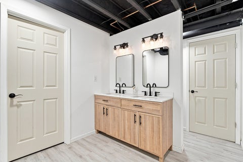 Tiny photo for 6523 Midleton Lane, McHenry, IL 60050 (MLS # 12737896)