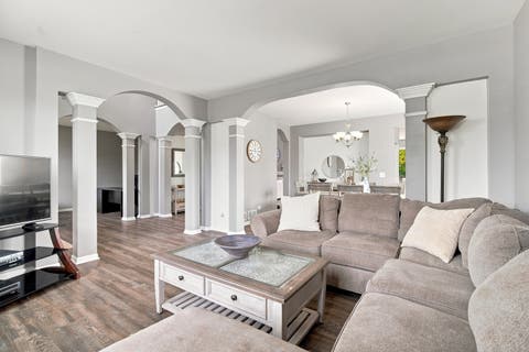 Tiny photo for 6523 Midleton Lane, McHenry, IL 60050 (MLS # 12737896)