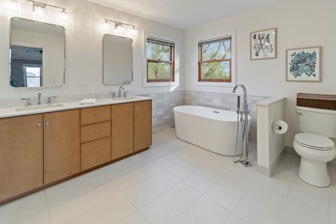 Tiny photo for 3 Milton Court, Cary, IL 60013 (MLS # 12610823)