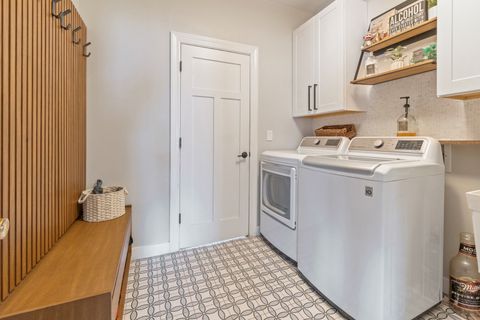 Tiny photo for 3 Milton Court, Cary, IL 60013 (MLS # 12610823)