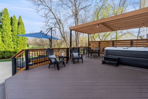 Tiny photo for 3 Milton Court, Cary, IL 60013 (MLS # 12610823)