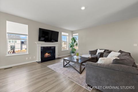 Tiny photo for 521 Manchester Lane, Yorkville, IL 60560 (MLS # 12548141)