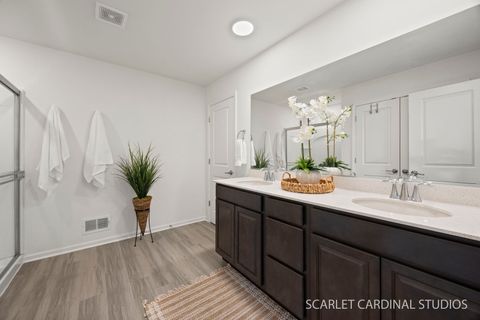 Tiny photo for 521 Manchester Lane, Yorkville, IL 60560 (MLS # 12548141)