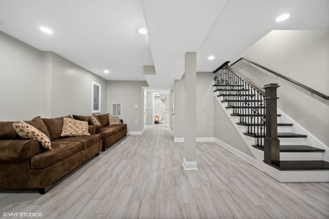 Tiny photo for 2425 W Lexington Street, Chicago, IL 60612 (MLS # 12780547)