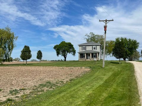 Photo of 6808 S Oak Grove Road, Harvard, IL 60033 (MLS # 12446388)