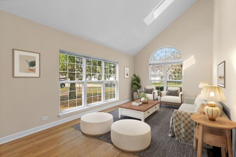 Tiny photo for 1415 Diamond Drive, Hoffman Estates, IL 60192 (MLS # 12614704)