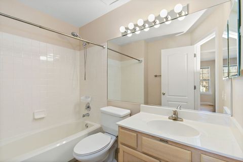 Tiny photo for 1415 Diamond Drive, Hoffman Estates, IL 60192 (MLS # 12614704)