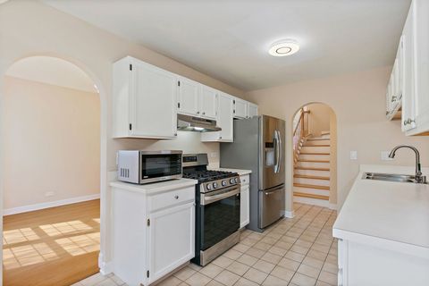 Tiny photo for 1415 Diamond Drive, Hoffman Estates, IL 60192 (MLS # 12614704)