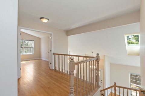 Tiny photo for 1415 Diamond Drive, Hoffman Estates, IL 60192 (MLS # 12614704)