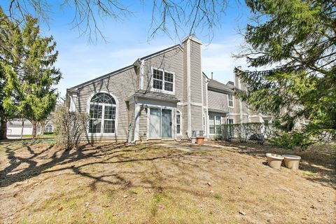 Tiny photo for 1415 Diamond Drive, Hoffman Estates, IL 60192 (MLS # 12614704)