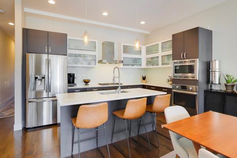 Tiny photo for 2910 W Palmer Street #2, Chicago, IL 60647 (MLS # 12506983)