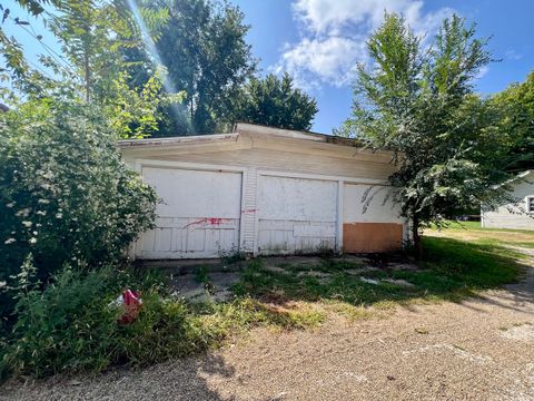 Tiny photo for 233 N Edward Street, Decatur, IL 62522 (MLS # 12449823)