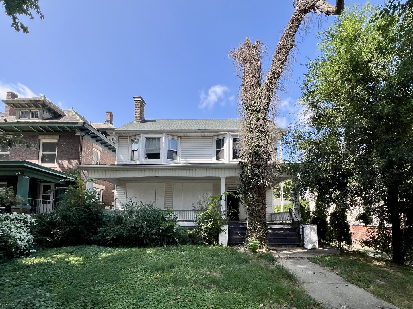 233 N Edward Street