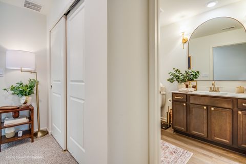 Tiny photo for 17236 Munster Lane, Tinley Park, IL 60477 (MLS # 12637073)