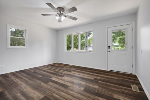 Tiny photo for 38207 N 3rd Avenue, Spring Grove, IL 60081 (MLS # 12694482)